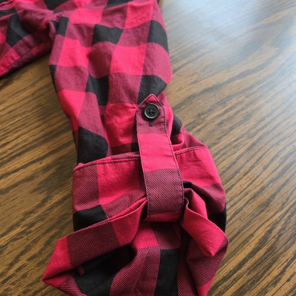 Miley Cyrus Button Down Shirt - Picture 4 of 5